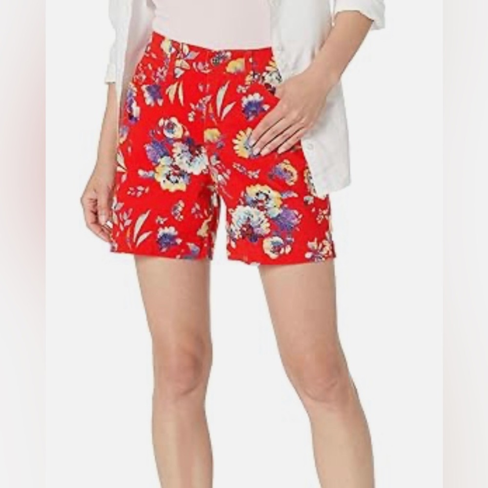 50%offw❤️New Gloria Vanderbilt Shorts Jeans  Flex Stretch Red Floral 10 trending